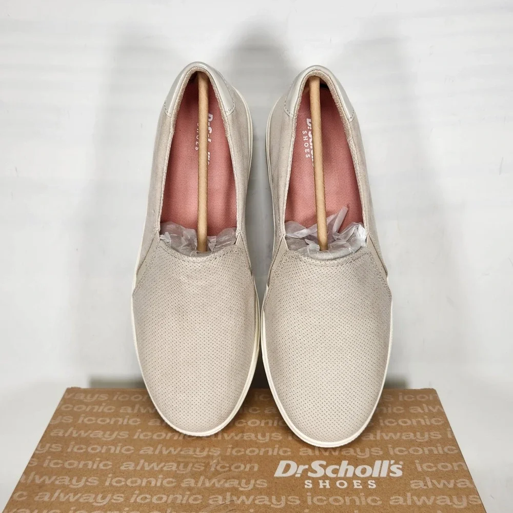 Dr. Scholl's Nova Sneaker Women Size 9.5 WIDE Oyster Slip On Perforated Platform